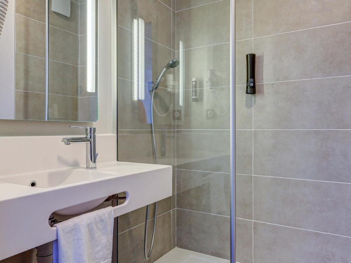 B&B Hotel Le Creusot Моншанен Экстерьер фото